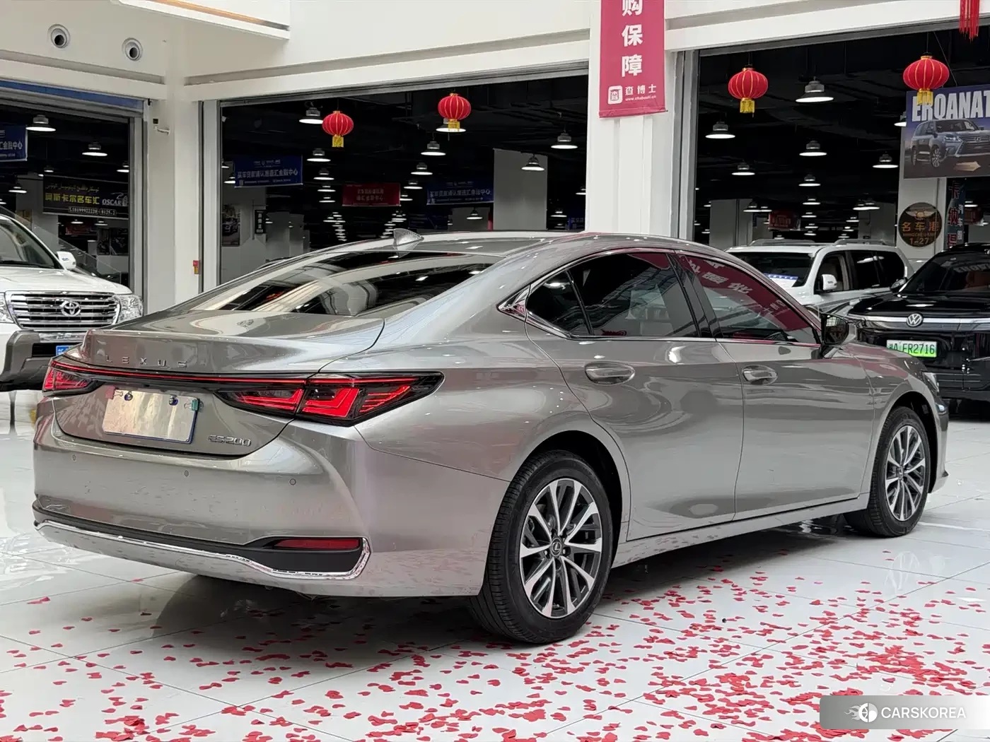 Lexus ES id 4680841 из Китая 20