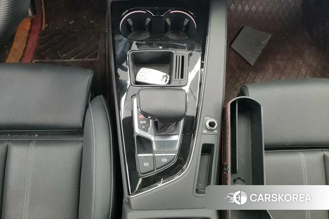 Audi A4L id 4333572 из Китая 16