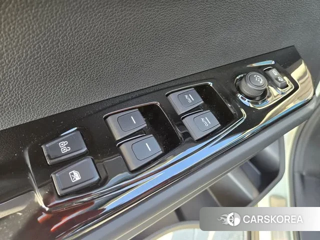 Ssangyong The New Torres id 3732323 из Кореи 19