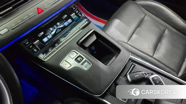 Hyundai The New Grandeur IG id 3023564 из Кореи 19