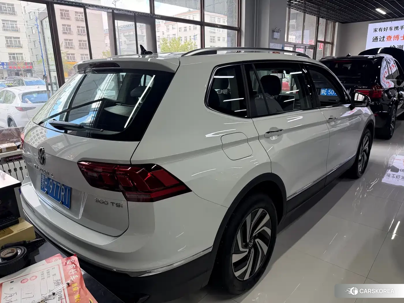 Volkswagen Tiguan L id 4576400 из Китая 11