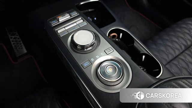 Genesis GV70 id 4893682 из Кореи 19