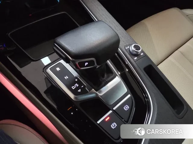 Audi A4 (B9) id 3620417 из Кореи 19