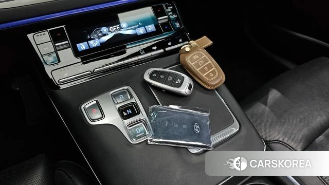 Hyundai The New Grandeur IG id 4632640 из Кореи 36