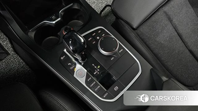 BMW 1 Series (F40) id 3923744 из Кореи 19