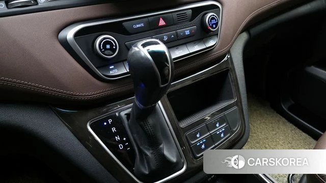 Hyundai The New Grand Starex id 3801490 из Кореи 19