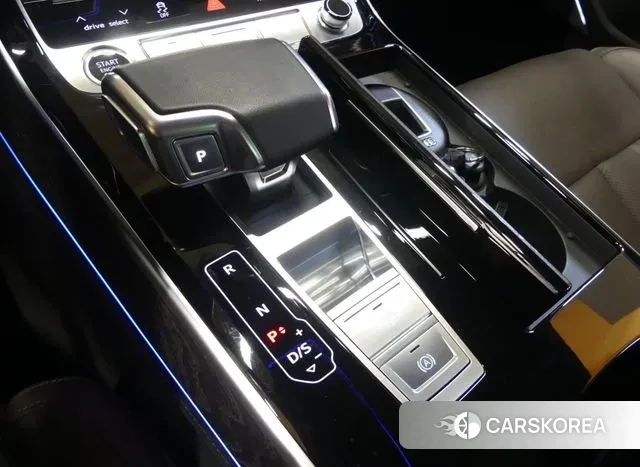 Audi A8 (D5) id 3478071 из Кореи 19