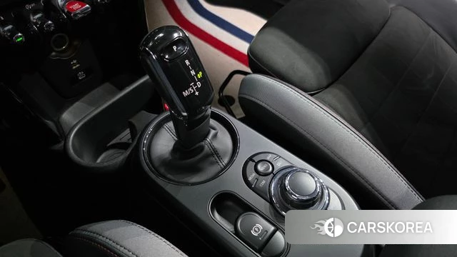 Mini Cooper S id 4783801 из Кореи 31