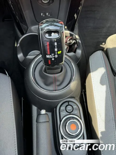 Mini Cooper S Convertible id 1615249 из Кореи 19