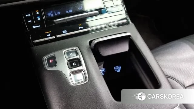 Hyundai The New Grandeur IG id 3012863 из Кореи 19