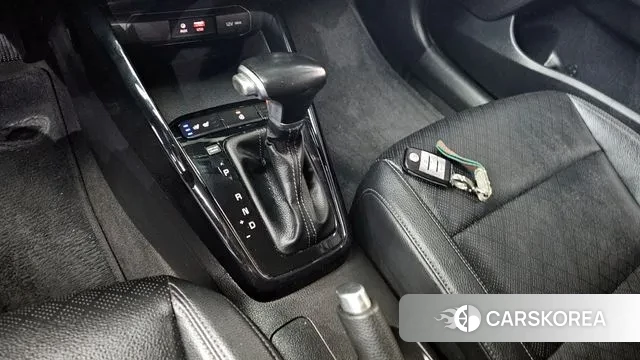 Kia Stonic id 3412675 из Кореи 19