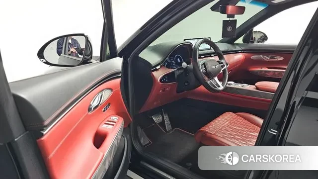 Genesis GV70 id 3759938 из Кореи 19