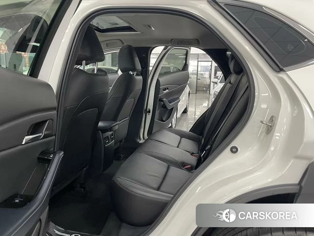 Mazda CX-30 id 3896110 из Китая 9