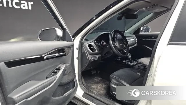 Kia Seltos id 3759216 из Кореи 19