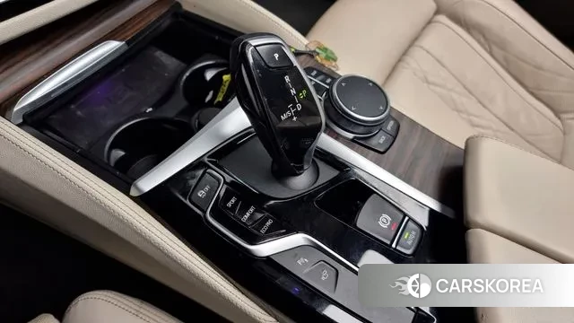 BMW 5 Series (G30) id 3013152 из Кореи 19