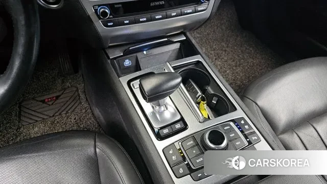 Genesis G80 id 3385921 из Кореи 19