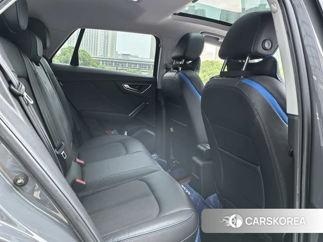 Audi Q2L e-tron id 4359025 из Китая 14