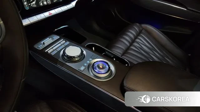 Genesis GV70 id 3053920 из Кореи 19