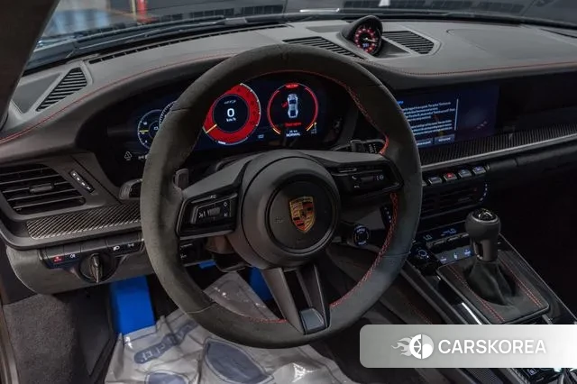 Porsche 911(992) id 3353331 из Кореи 9