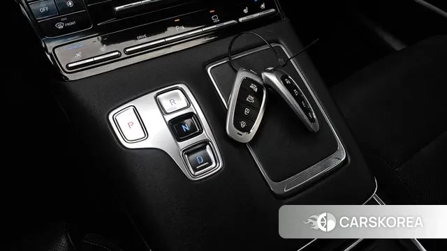 Hyundai The New Grandeur IG id 3330175 из Кореи 19