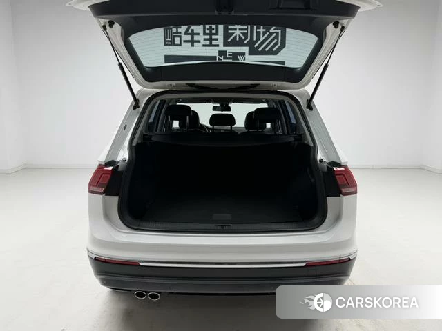 Volkswagen Tiguan L id 4359006 из Китая 16