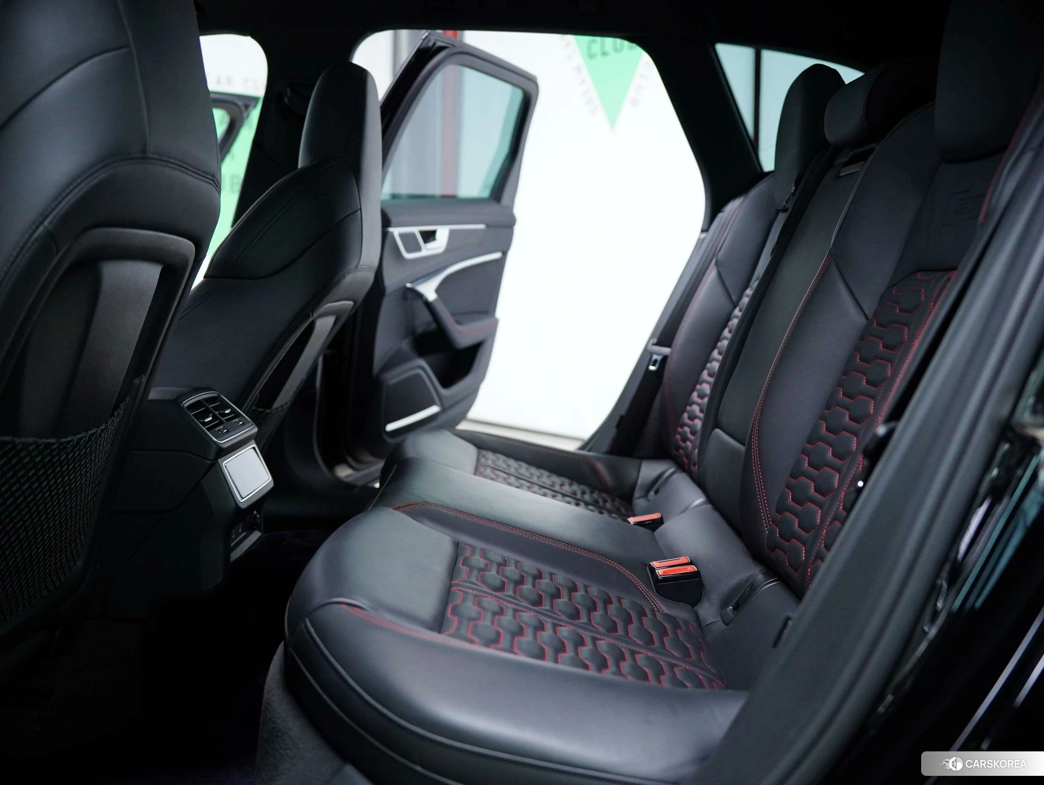 Audi RS 6 id 4499186 из Китая 46
