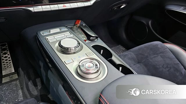 Genesis GV70 id 3965026 из Кореи 19