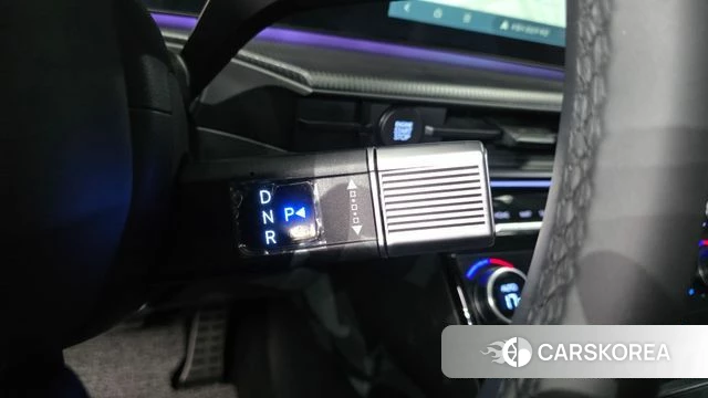Hyundai Santa Fe (MX5) id 4480646 из Кореи 33