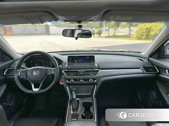Honda Accord id 4221817 из Китая 16