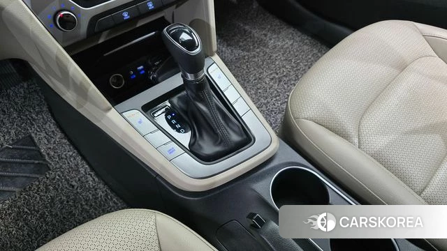 Hyundai Avante AD id 4658394 из Кореи 31