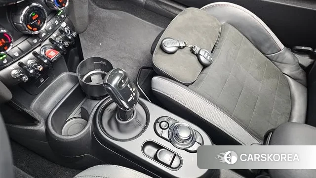 Mini Cooper S id 3295026 из Кореи 19