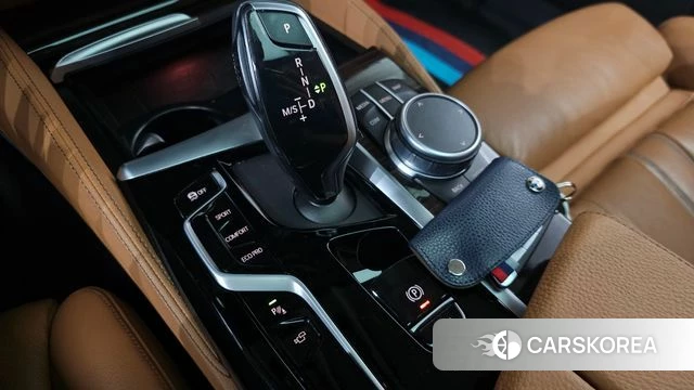 BMW 5 Series (G30) id 3800314 из Кореи 19