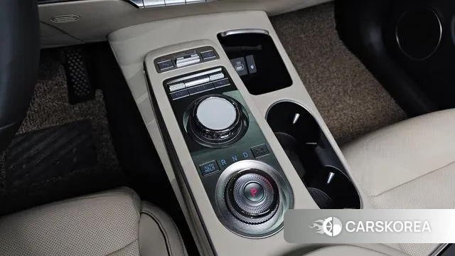 Genesis GV70 id 3696131 из Кореи 19