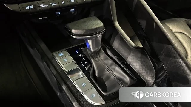 Hyundai Avante Hybrid (CN7) id 3155410 из Кореи 19