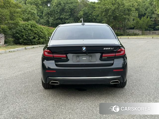 BMW 5 series id 4320739 из Китая 10