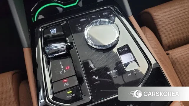 BMW 5 Series (G60) id 3769456 из Кореи 19