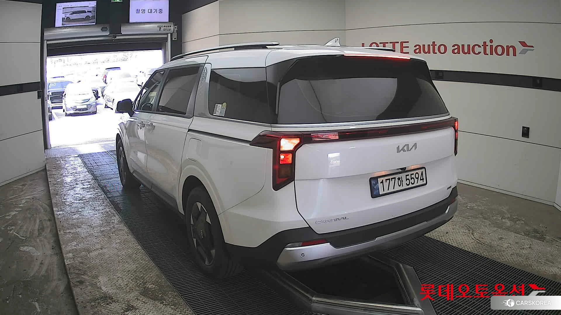 Kia Carnival Hybrid id 3882127 из Кореи 37