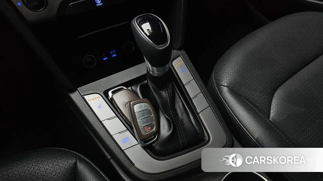 Hyundai Avante AD id 4305219 из Кореи 29