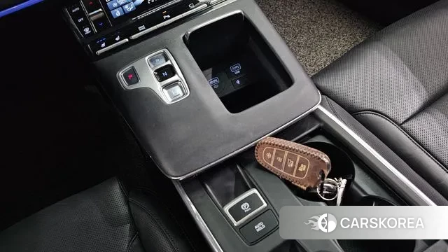 Hyundai The New Grandeur IG Hybrid id 3059909 из Кореи 19