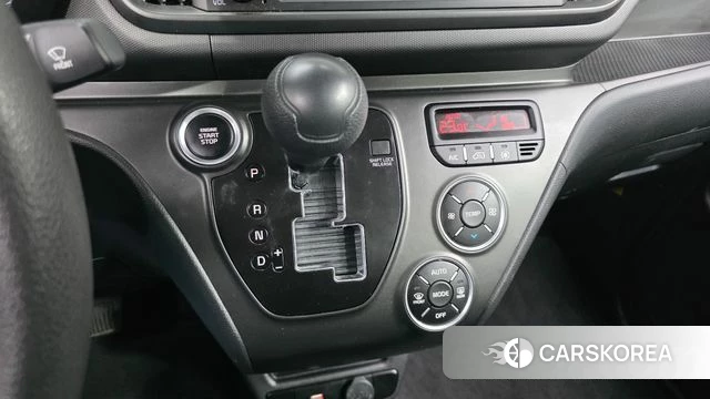 Kia The New Kia Ray id 3914408 из Кореи 19