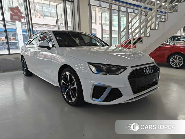 Audi A4L id 4265919 из Китая 9