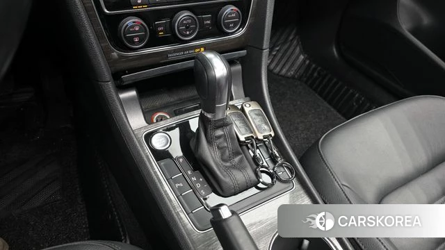 Volkswagen The New Passat id 3861581 из Кореи 19