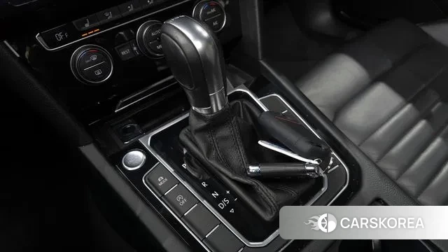 Volkswagen Passat GT (B8) id 3742795 из Кореи 19