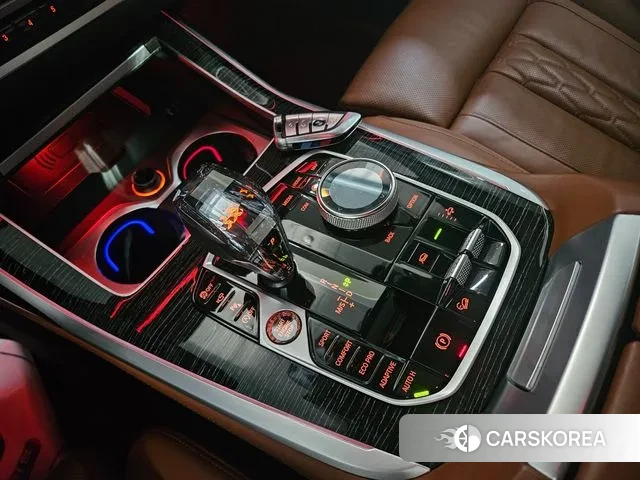 BMW X7 (G07) id 3394962 из Кореи 19