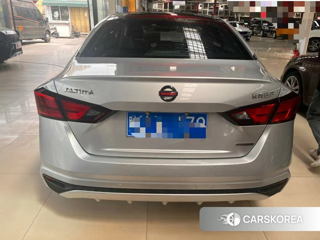 Nissan Teana id 4272442 из Китая 14