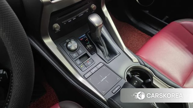 Lexus NX300h id 3814582 из Кореи 19