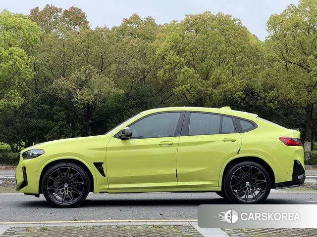 BMW X4 M id 3944937 из Китая 15