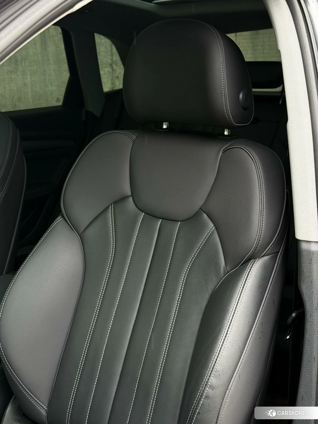Audi Q5L id 4461932 из Китая 28