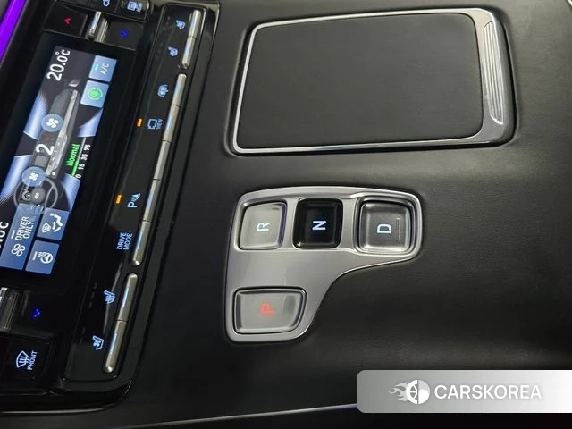 Hyundai The New Grandeur IG Hybrid id 3911496 из Кореи 19