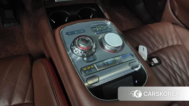 Genesis G90 (RS4) id 3740288 из Кореи 19